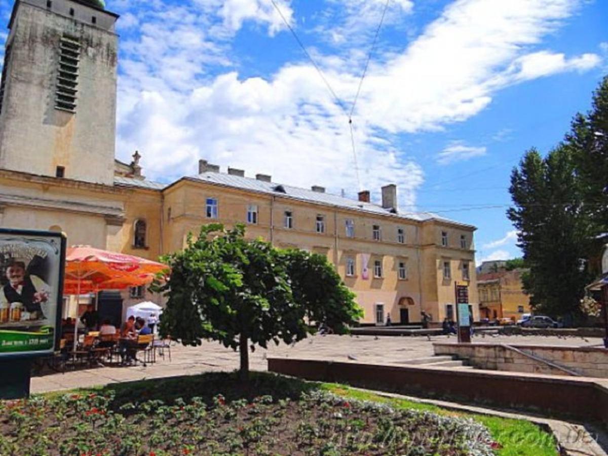 Apartment On Filatova 10/1 Lviv Dış mekan fotoğraf